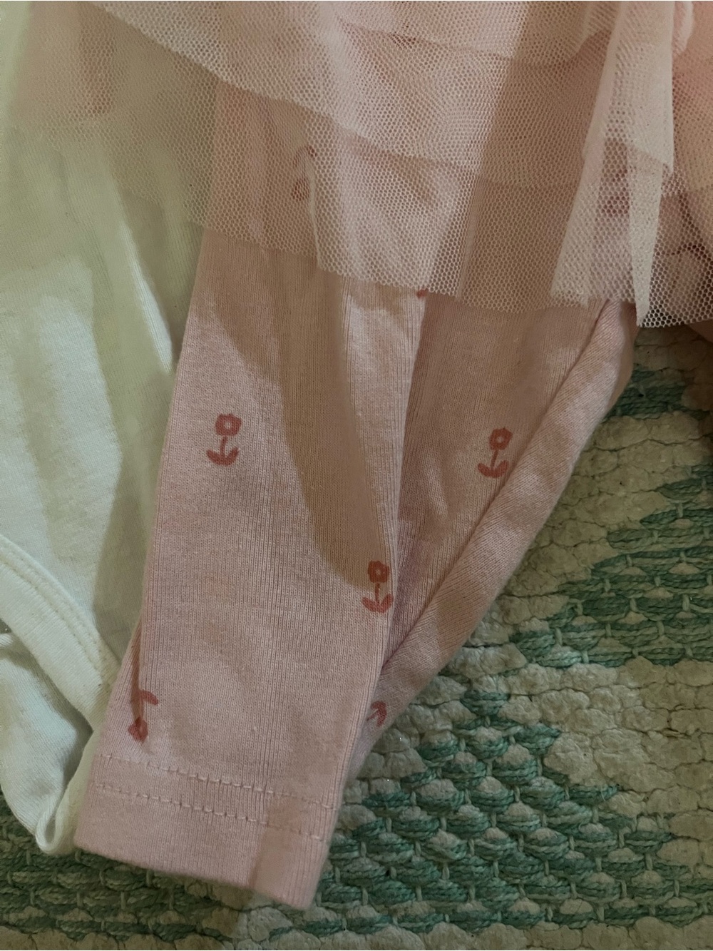 Carter's White Bodysuit with Pink Tulle Leggings Set - Picture 2 of 3
